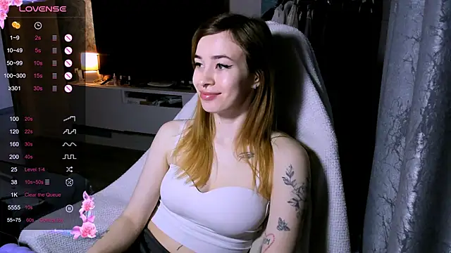 ZoyaMill online show from April 22, 7:33 am