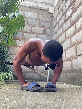 Snapshot of Makemecum634941 chatting on November 28, 9:01 am Makemecum634941 online show from November 28, 9:01 am