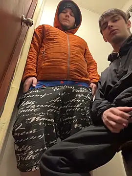 desiredude9 online show from February 14, 5:10 pm