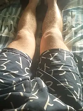 Snapshot of daviz1987 chatting on June 6, 2:11 pm daviz1987 online show from June 6, 2:11 pm