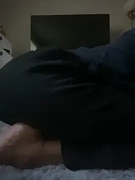 Snapshot of conniesweetz chatting on February 4, 9:53 pm conniesweetz online show from February 4, 9:53 pm