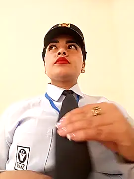 Snapshot of MAYE__13 chatting on October 16, 6:09 pm MAYE 13 online show from October 16, 6:09 pm