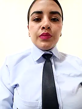 Snapshot of MAYE__13 chatting on October 24, 12:34 pm MAYE 13 online show from October 24, 12:34 pm