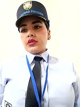 Snapshot of MAYE__13 chatting on October 27, 12:31 pm MAYE 13 online show from October 27, 12:31 pm