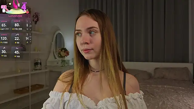 Snapshot of CarollSmithh chatting on October 13, 8:42 pm CarollSmithh online show from October 13, 8:42 pm