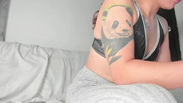 Snapshot of mila_dash chatting on November 28, 12:13 am mila dash online show from November 28, 12:13 am