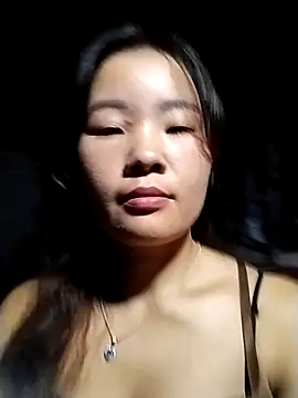 lylylove online show from September 21, 11:12 am