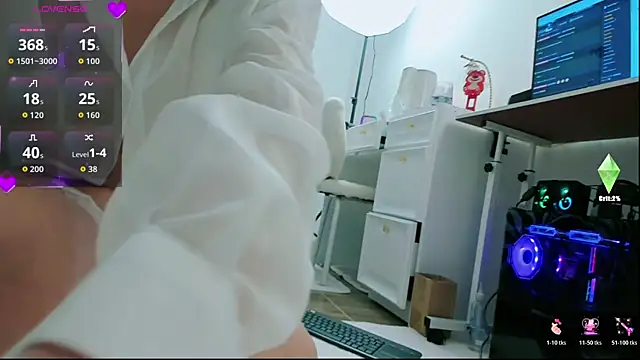 Snapshot of strawberry-ni chatting on November 19, 4:40 pm strawberry-ni online show from November 19, 4:40 pm