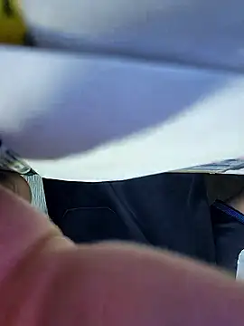 Snapshot of anggllaaa chatting on October 29, 6:26 am anggllaaa online show from October 29, 6:26 am