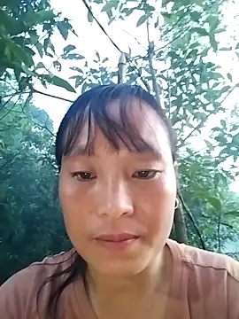 miss-su online show from October 5, 10:57 am