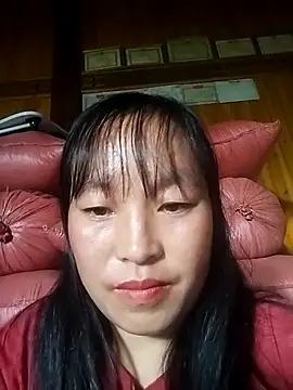 miss-su online show from October 30, 8:05 am