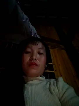 miss-su online show from December 2, 6:47 pm