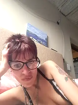 Snapshot of culitobosterook chatting on September 28, 6:13 pm culitobosterook online show from September 28, 6:13 pm