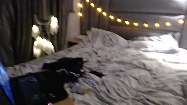 Liltightbabe online show from October 31, 8:43 pm