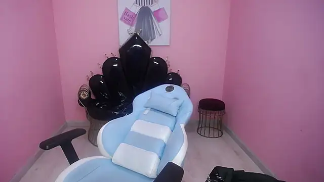 Snapshot of Isabella_Mendez_ chatting on October 26, 1:39 pm Isabella Mendez online show from October 26, 1:39 pm