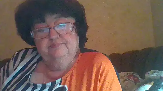 Snapshot of MilaSky5303 chatting on September 26, 9:19 pm MilaSky5303 online show from September 26, 9:19 pm