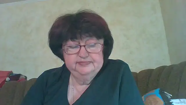 Snapshot of MilaSky5303 chatting on September 28, 2:00 pm MilaSky5303 online show from September 28, 2:00 pm