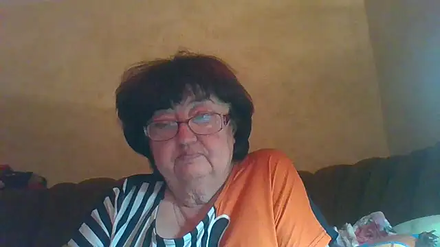 Snapshot of MilaSky5303 chatting on September 29, 8:24 pm MilaSky5303 online show from September 29, 8:24 pm