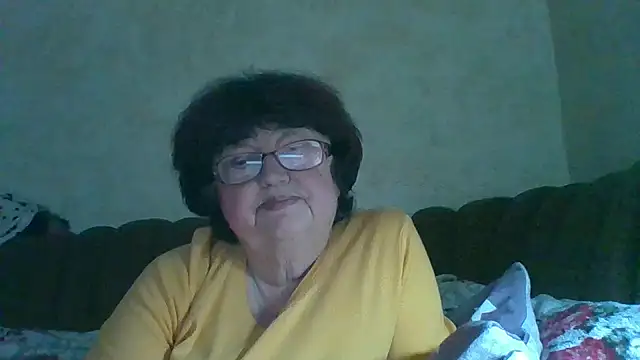 Snapshot of MilaSky5303 chatting on October 27, 10:41 am MilaSky5303 online show from October 27, 10:41 am