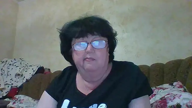 Snapshot of MilaSky5303 chatting on November 9, 2:59 pm MilaSky5303 online show from November 9, 2:59 pm