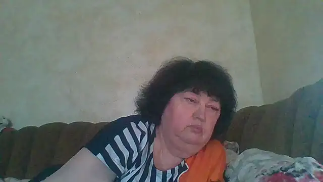 Snapshot of MilaSky5303 chatting on November 26, 9:10 am MilaSky5303 online show from November 26, 9:10 am