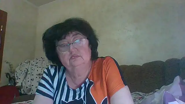 Snapshot of MilaSky5303 chatting on November 30, 4:11 pm MilaSky5303 online show from November 30, 4:11 pm