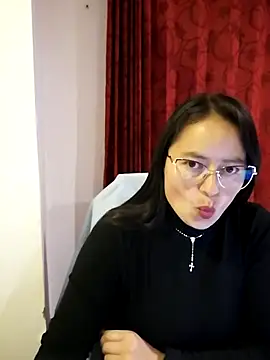 Snapshot of Daliz_Leon chatting on November 25, 1:16 am Daliz Leon online show from November 25, 1:16 am