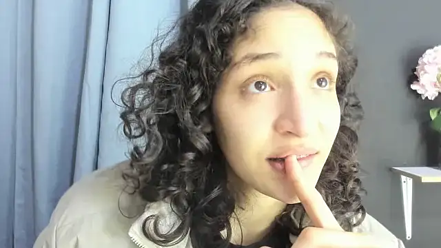 TeensNews18 online show from November 13, 12:15 pm