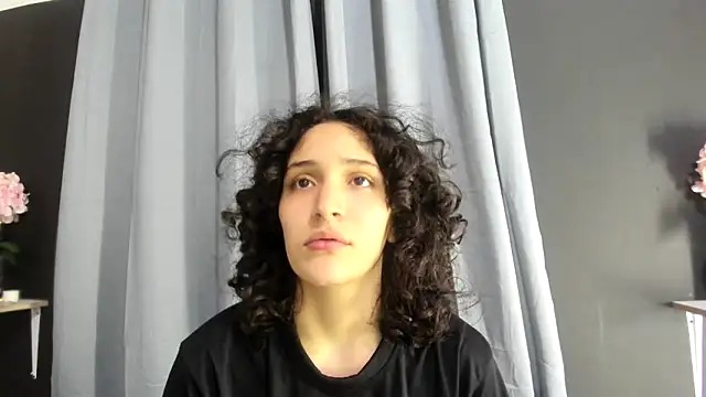 TeensNews18 online show from December 3, 11:36 pm