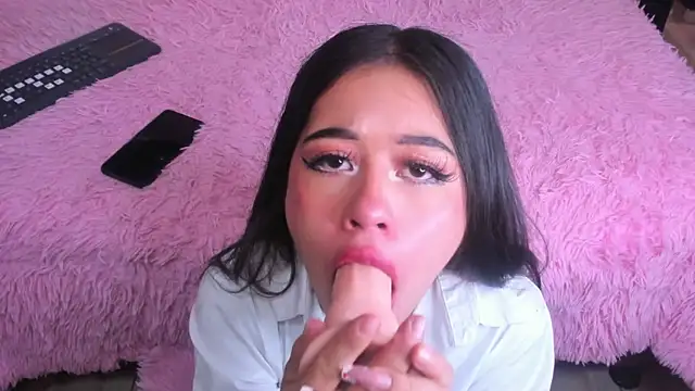 Dulceemia  online show from September 19, 7:36 pm