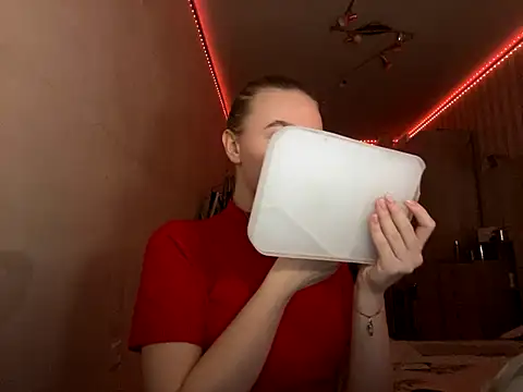 Snapshot of bellameow88 chatting on October 7, 1:19 pm bellameow88 online show from October 7, 1:19 pm