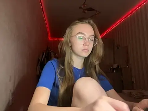 Snapshot of bellameow88 chatting on October 14, 12:06 pm bellameow88 online show from October 14, 12:06 pm