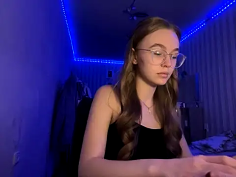 Snapshot of bellameow88 chatting on October 23, 11:53 am bellameow88 online show from October 23, 11:53 am