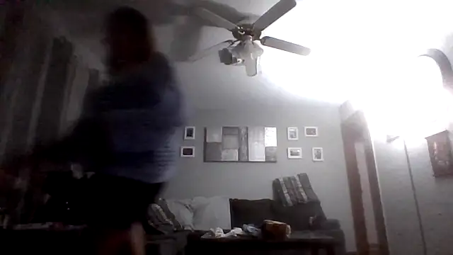 Snapshot of Bored_Grandma chatting on October 4, 6:11 am Bored Grandma online show from October 4, 6:11 am