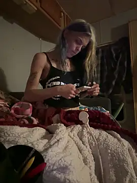 ittybittymeryssa online show from February 9, 6:39 am