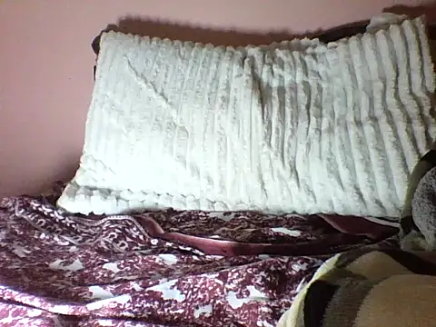 Snapshot of Moongodessy chatting on September 27, 6:51 am Moongodessy online show from September 27, 6:51 am