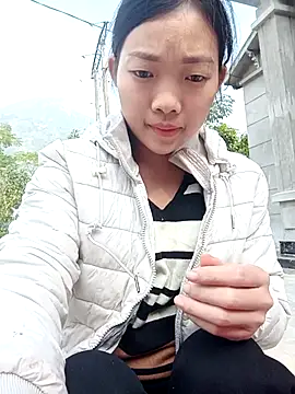 Ananine online show from December 2, 2:39 am