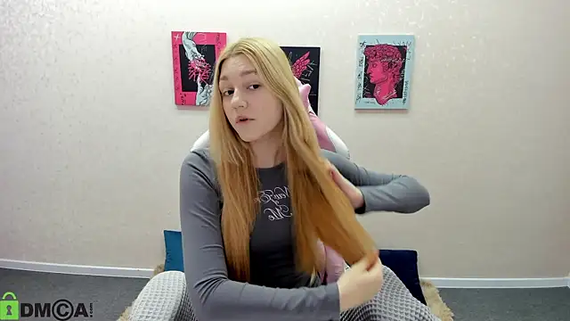 Snapshot of Sylvia_Ortiz chatting on October 16, 9:21 am Sylvia Ortiz online show from October 16, 9:21 am