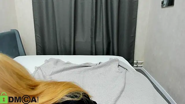 Snapshot of Sylvia_Ortiz chatting on October 19, 1:06 am Sylvia Ortiz online show from October 19, 1:06 am