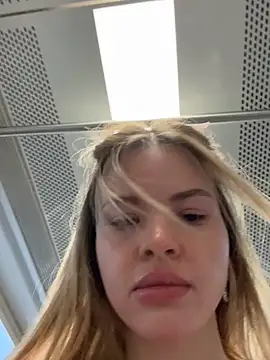 Snapshot of SMELLSEX chatting on September 11, 10:15 am SMELLSEX online show from September 11, 10:15 am