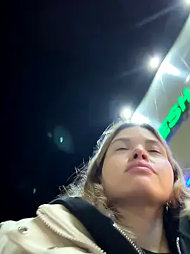 Snapshot of SMELLSEX chatting on September 26, 6:23 pm SMELLSEX online show from September 26, 6:23 pm