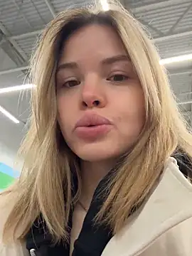 Snapshot of SMELLSEX chatting on October 2, 5:20 pm SMELLSEX online show from October 2, 5:20 pm