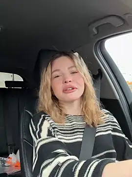 Snapshot of SMELLSEX chatting on October 12, 11:42 am SMELLSEX online show from October 12, 11:42 am