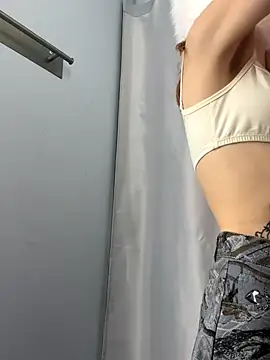 Snapshot of SMELLSEX chatting on October 19, 1:45 pm SMELLSEX online show from October 19, 1:45 pm