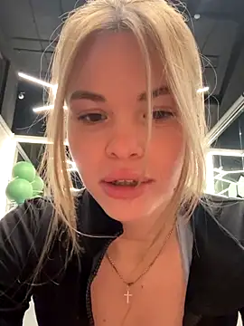 Snapshot of SMELLSEX chatting on November 28, 7:05 pm SMELLSEX online show from November 28, 7:05 pm