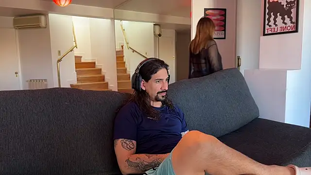 Snapshot of annaxxxb chatting on November 3, 9:16 pm annaxxxb online show from November 3, 9:16 pm