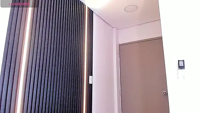 Snapshot of Gabrielaa_Miller_ chatting on October 11, 7:23 pm Gabrielaa Miller online show from October 11, 7:23 pm