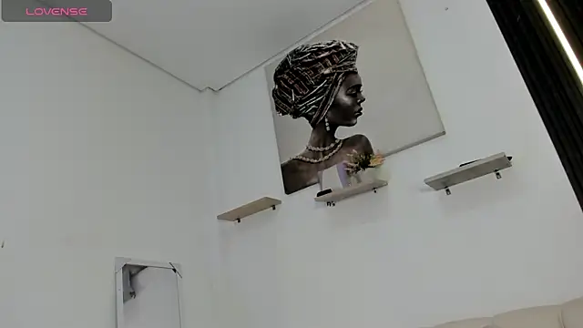 Snapshot of Gabrielaa_Miller_ chatting on October 20, 7:25 pm Gabrielaa Miller online show from October 20, 7:25 pm