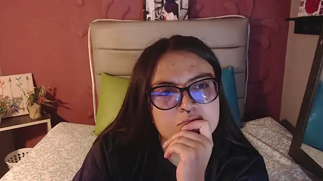 Cailing Zu online show from September 22, 7:38 pm