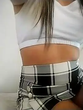 Snapshot of Ms_lunaRose chatting on November 19, 2:50 pm Ms lunaRose online show from November 19, 2:50 pm